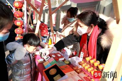 民俗点亮新春佳节，南京“兔翰绘新春”民俗游乐会以文艺创作焕发传统新韵